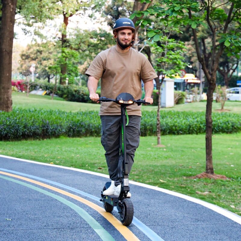 VIPCOO VS3 800W Scooter Táctil 50km 19 VIPCOO VS3 800W Scooter Táctil 50km 3